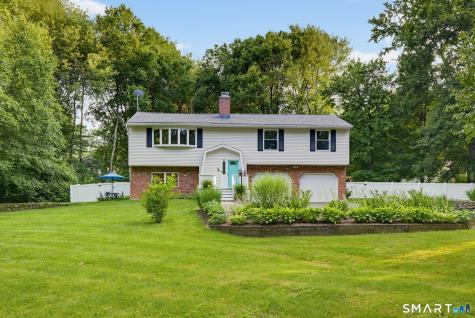 15 Fieldwood Drive Watertown CT 06795