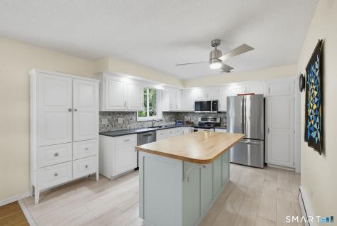 15 Fieldwood Drive Watertown CT 06795