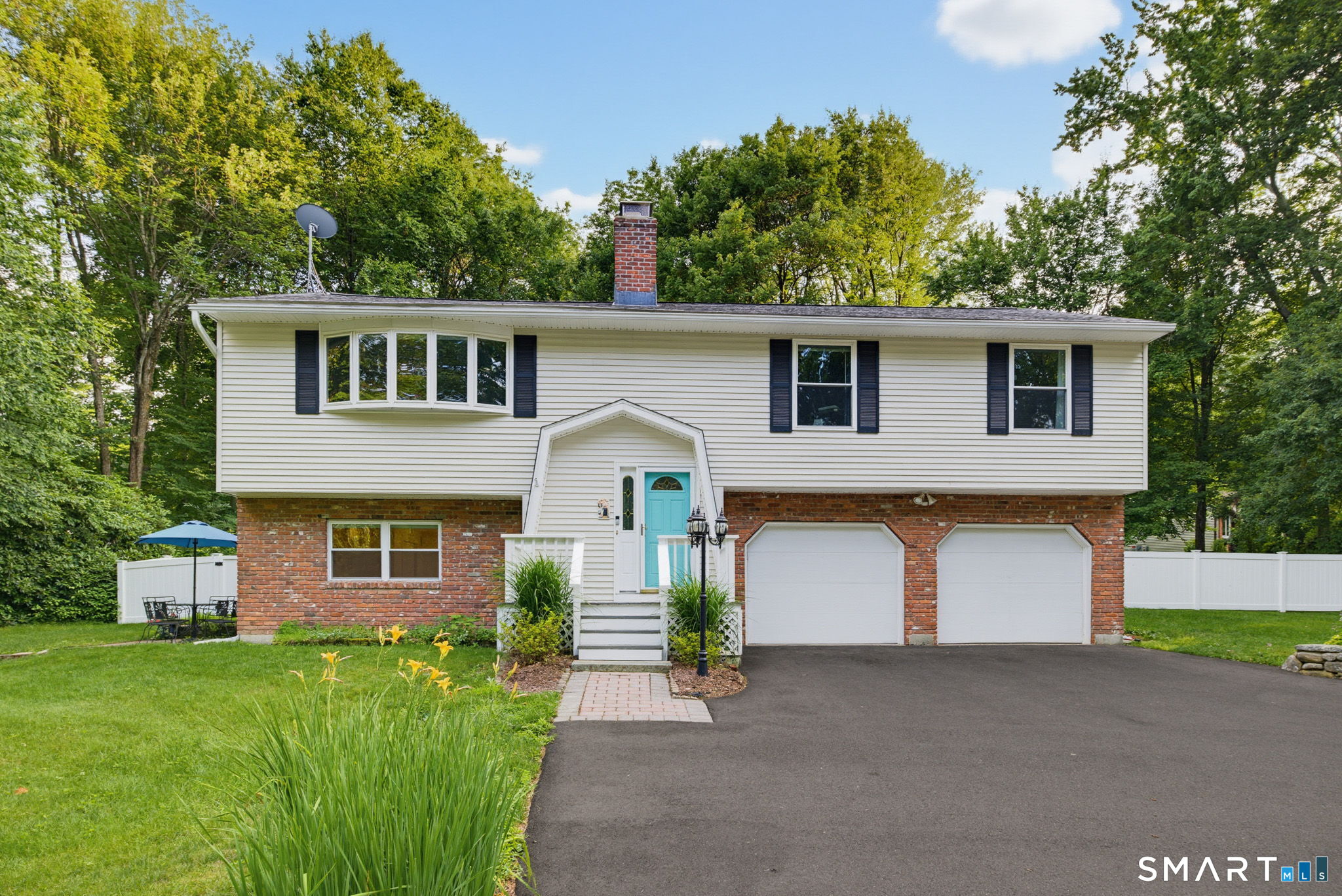 15 Fieldwood Drive Watertown CT 06795