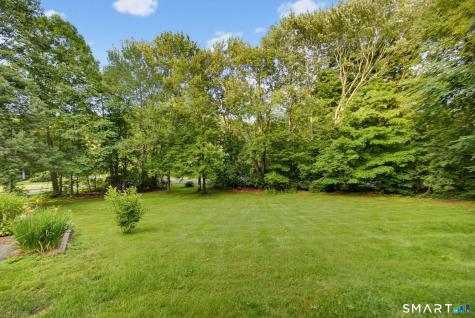 15 Fieldwood Drive Watertown CT 06795