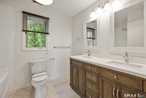 162 Shortwoods Road New Fairfield CT 06812