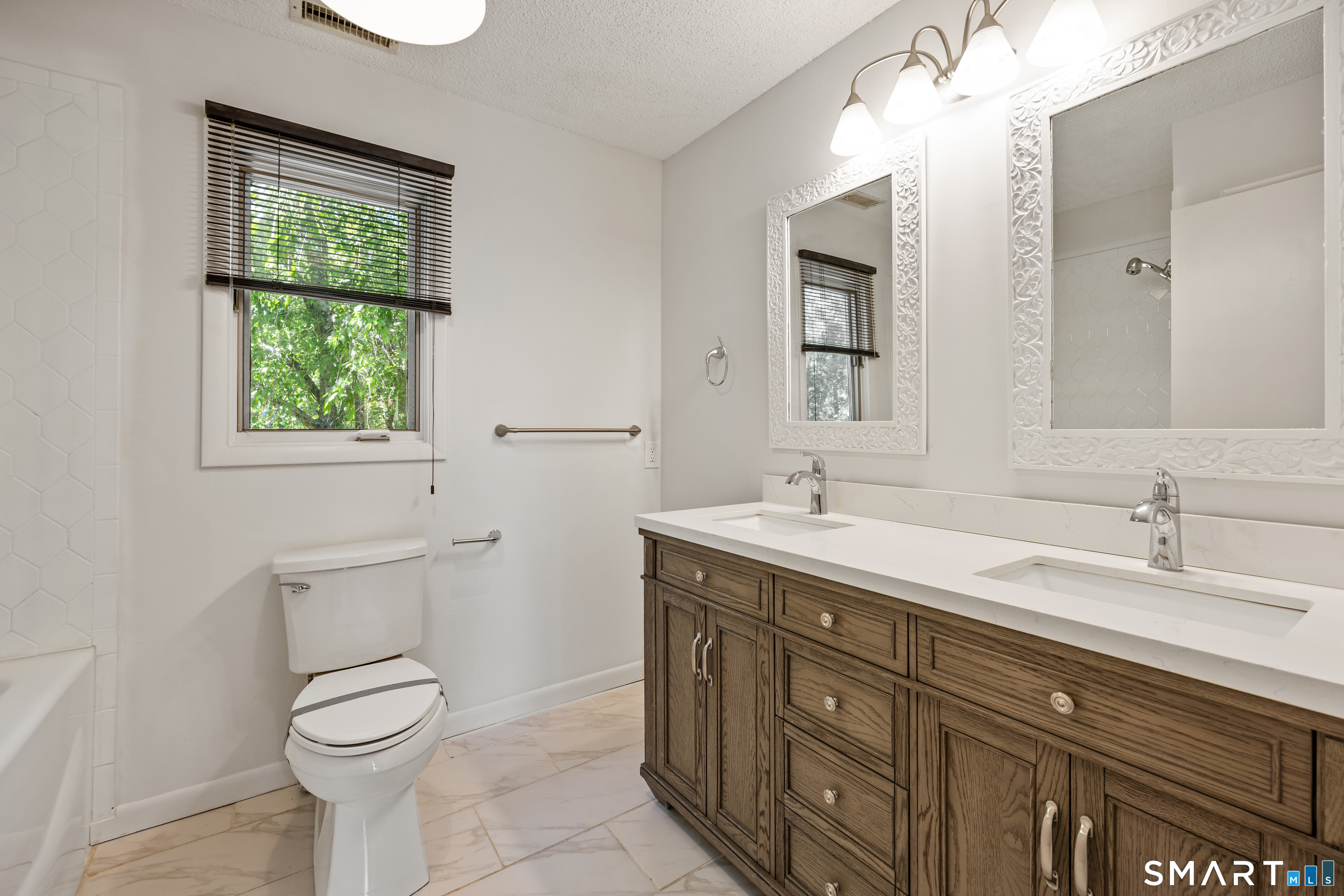 162 Shortwoods Road New Fairfield CT 06812