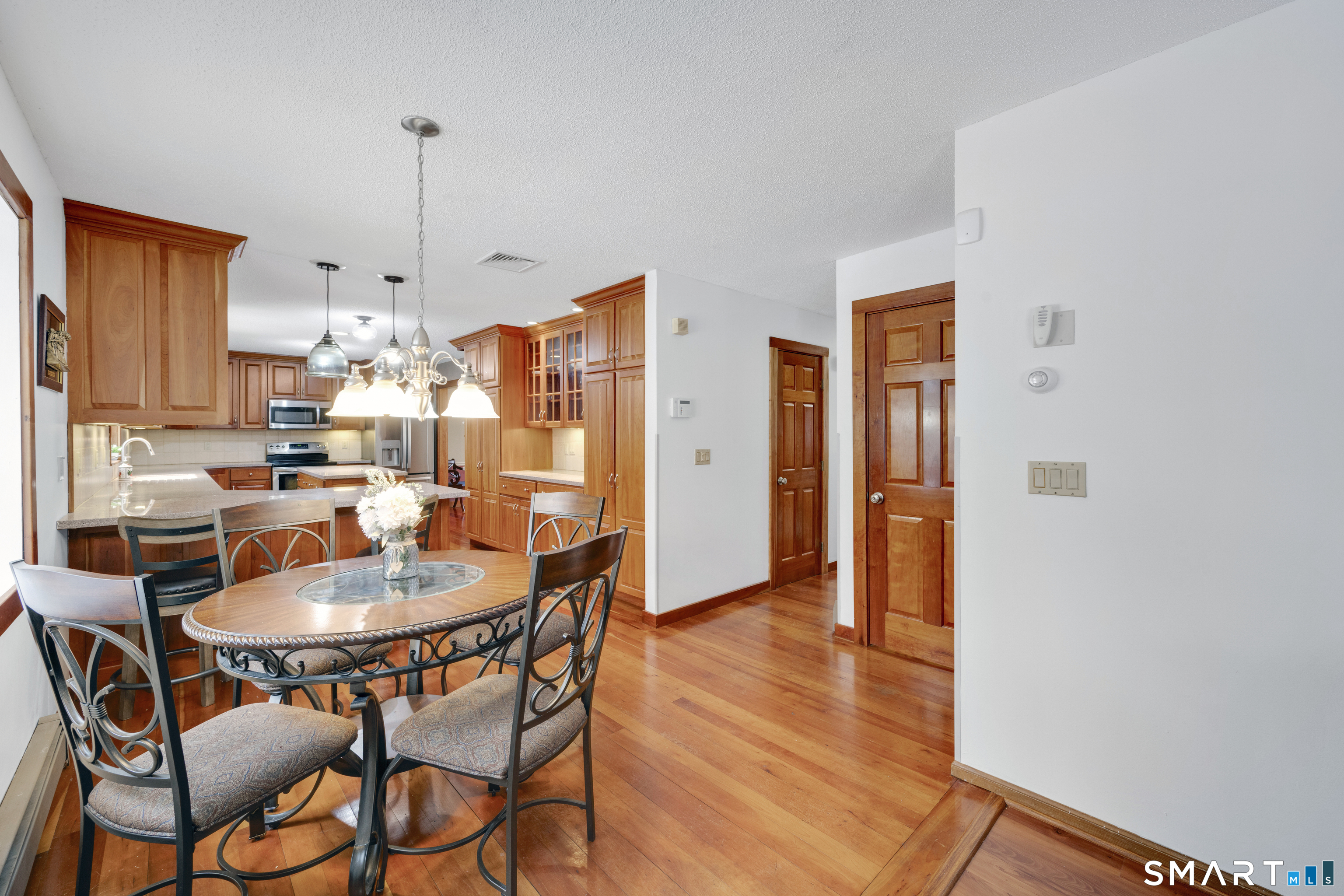 10 Devonshire Drive South Windsor CT 06074