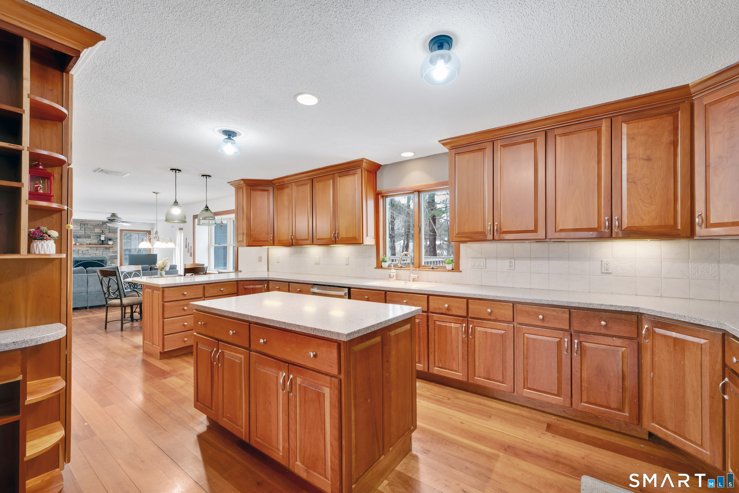 10 Devonshire Drive South Windsor CT 06074