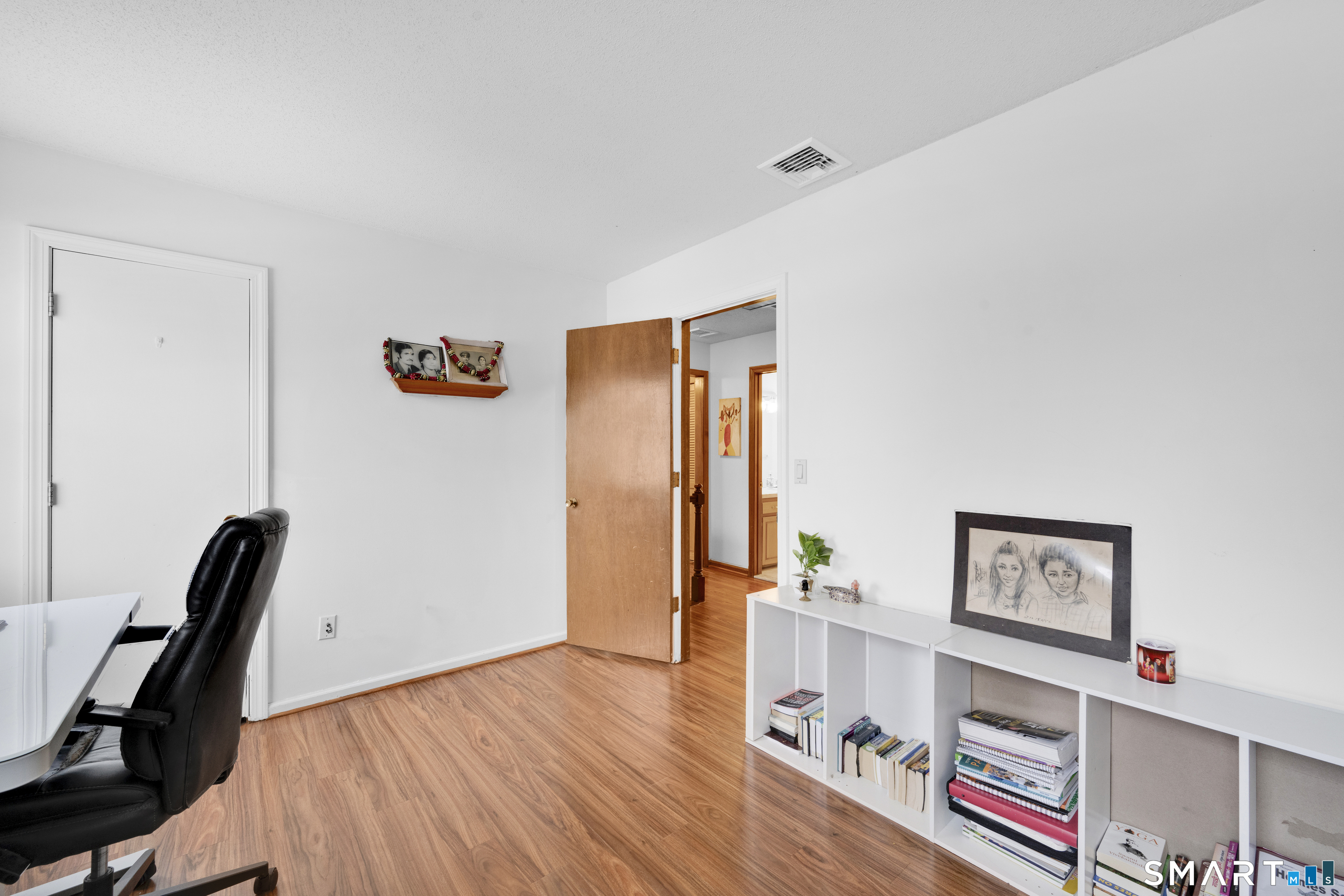 10 Devonshire Drive South Windsor CT 06074