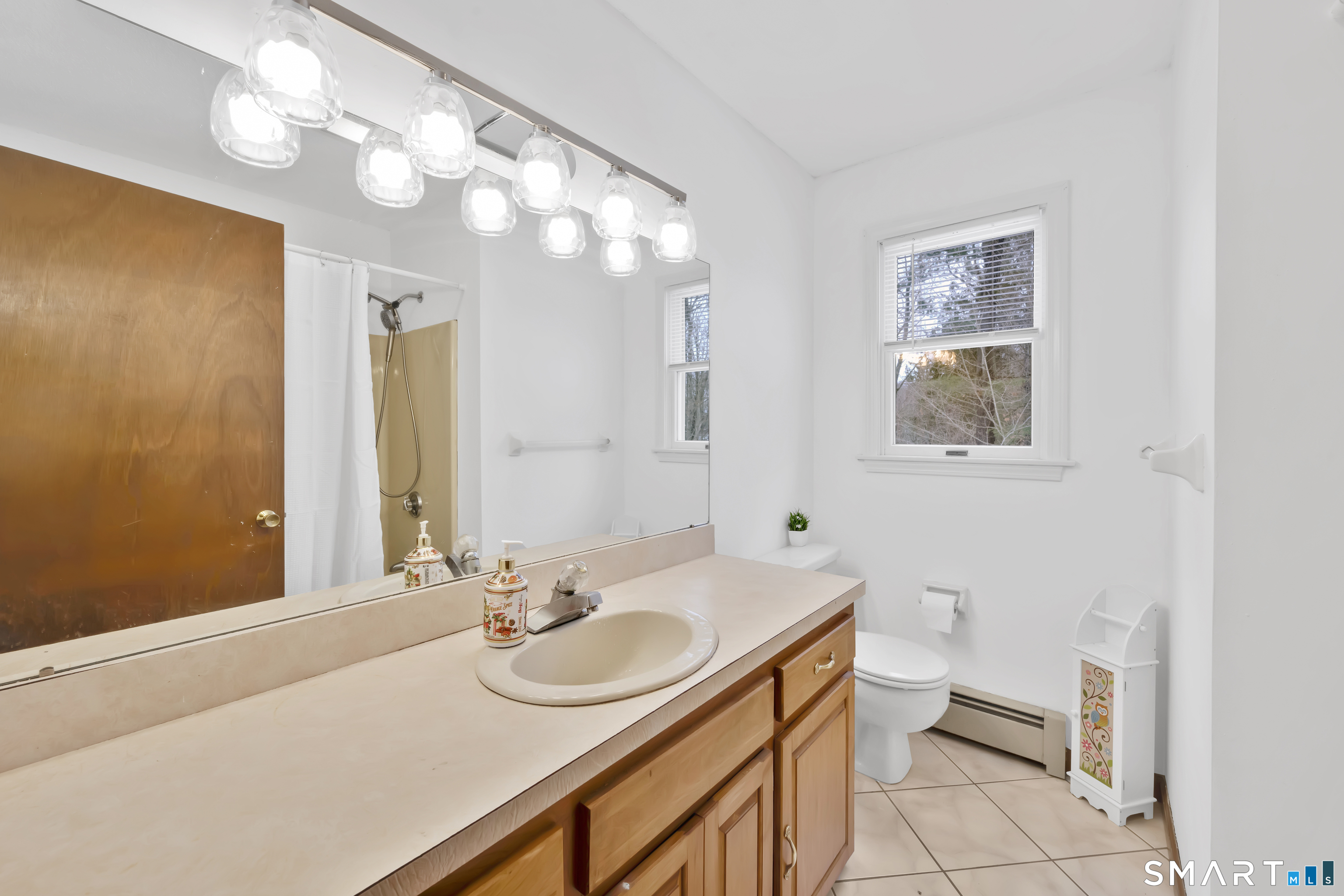 10 Devonshire Drive South Windsor CT 06074