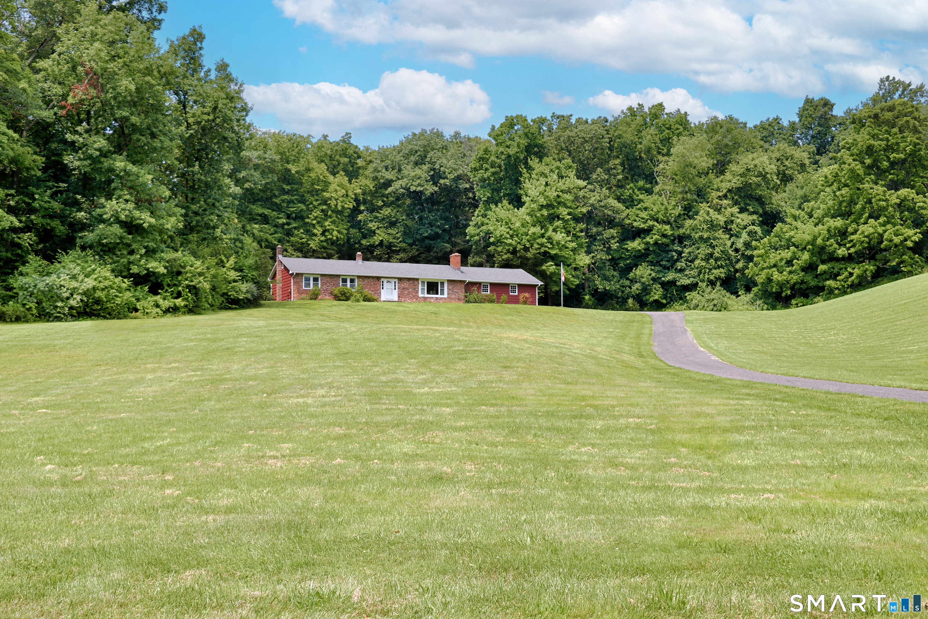 155 Deer Hill Road Southbury CT 06488