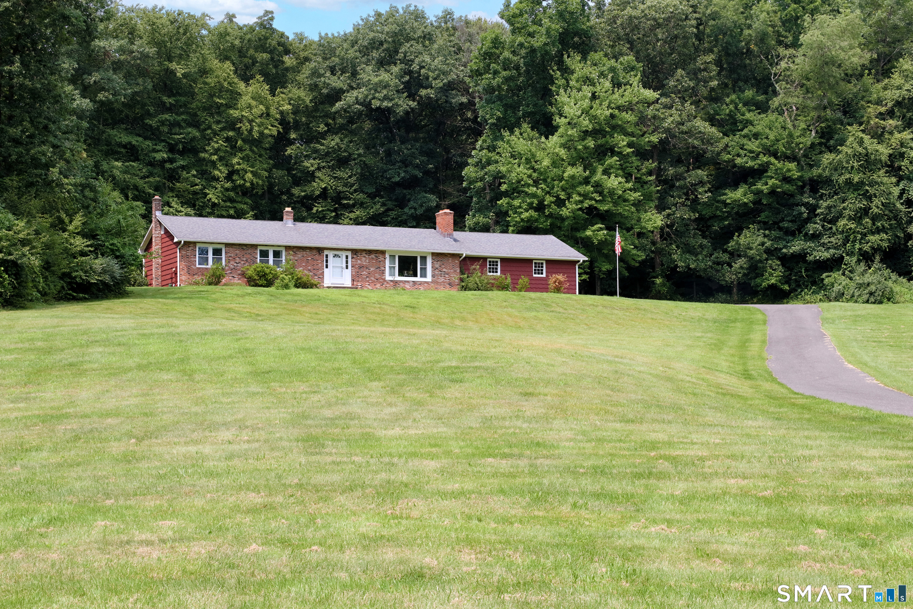 155 Deer Hill Road Southbury CT 06488