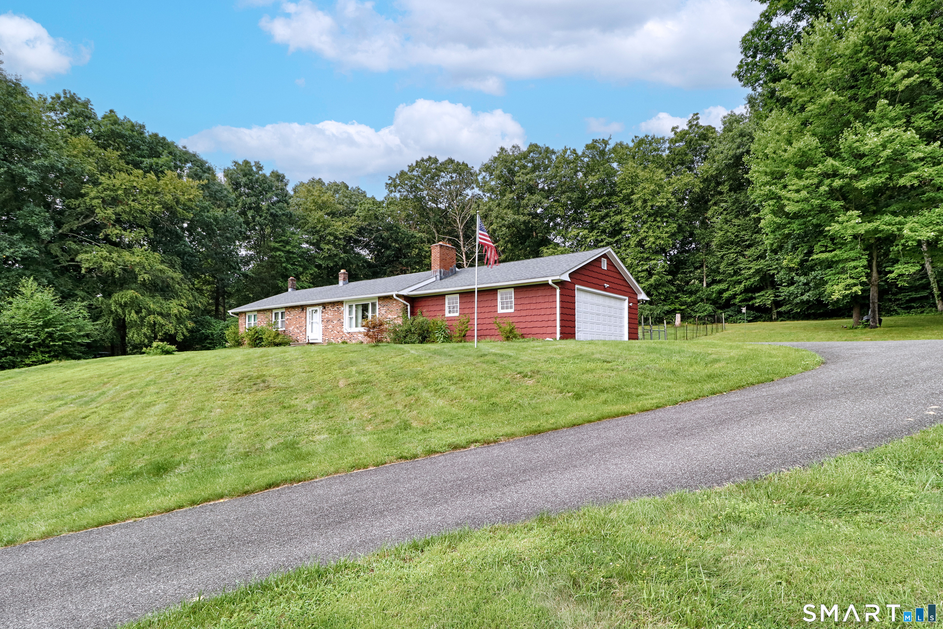 155 Deer Hill Road Southbury CT 06488