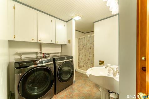 521 East Thompson Road Thompson CT 06277