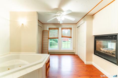 521 East Thompson Road Thompson CT 06277