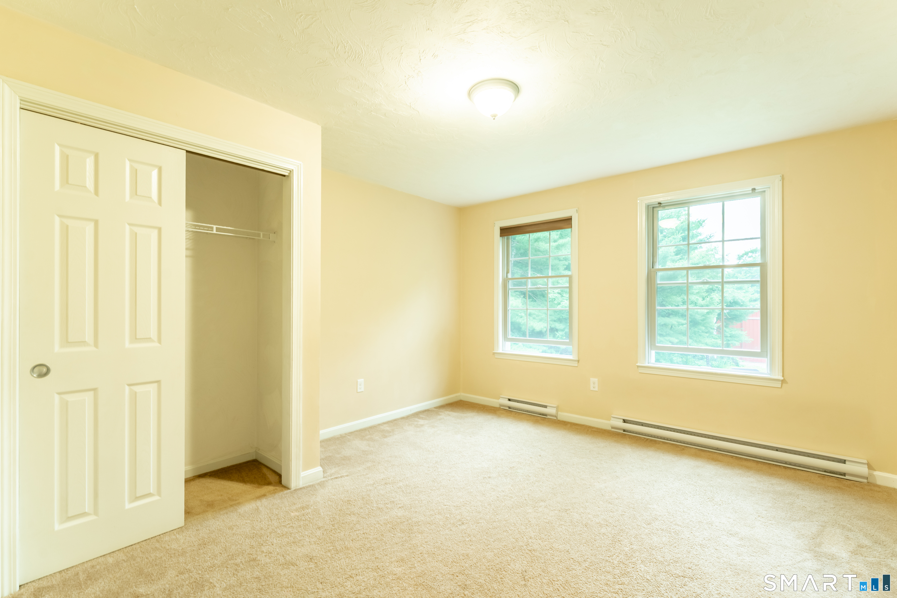 521 East Thompson Road Thompson CT 06277