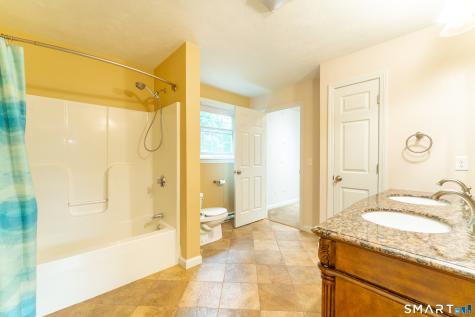 521 East Thompson Road Thompson CT 06277