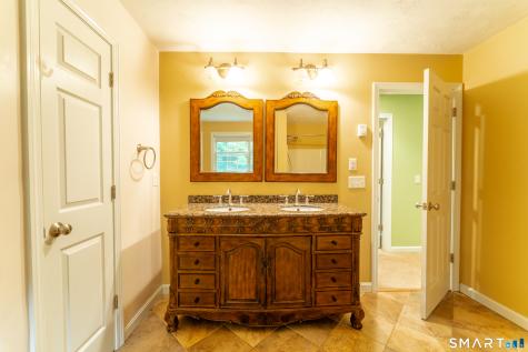 521 East Thompson Road Thompson CT 06277
