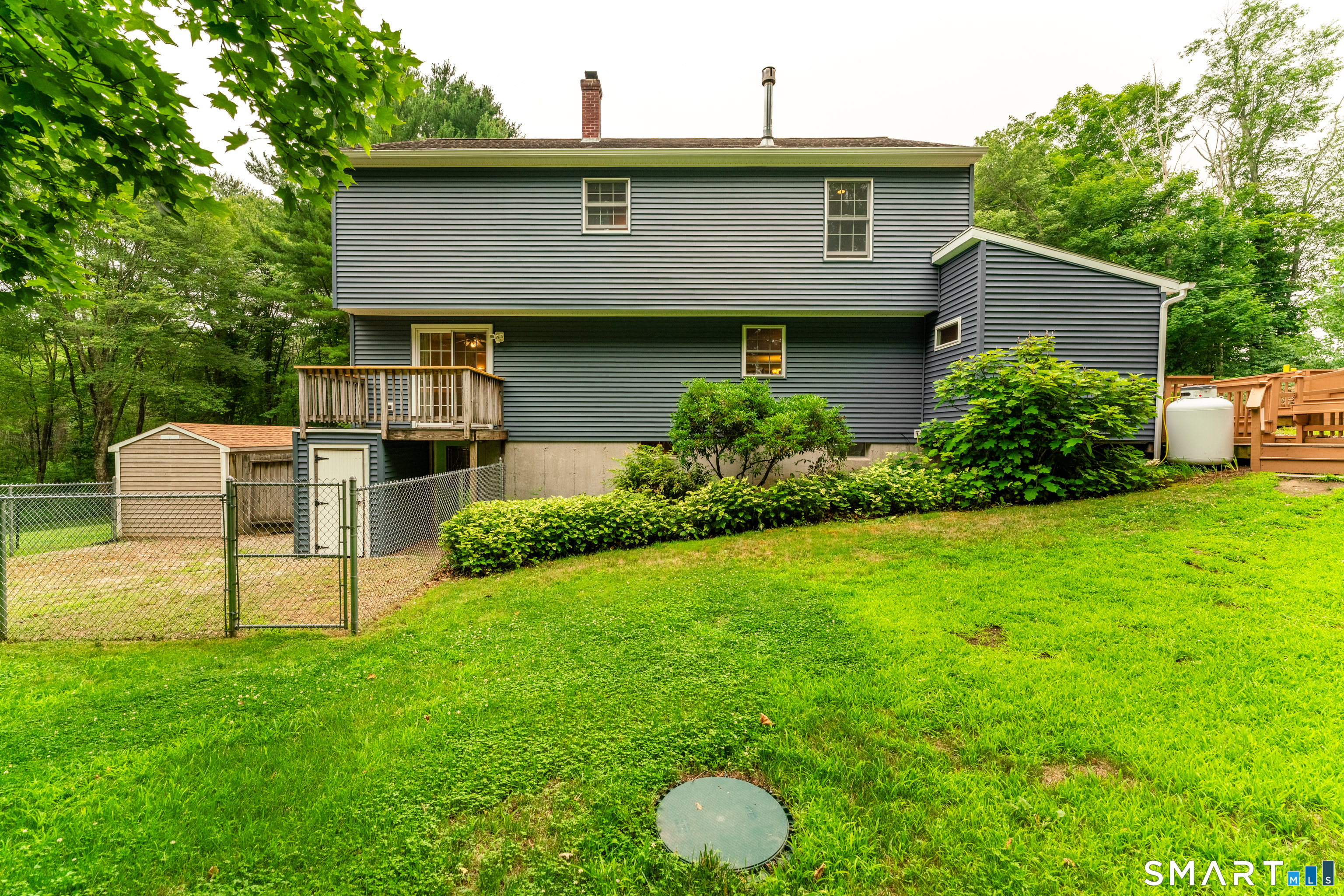 521 East Thompson Road Thompson CT 06277