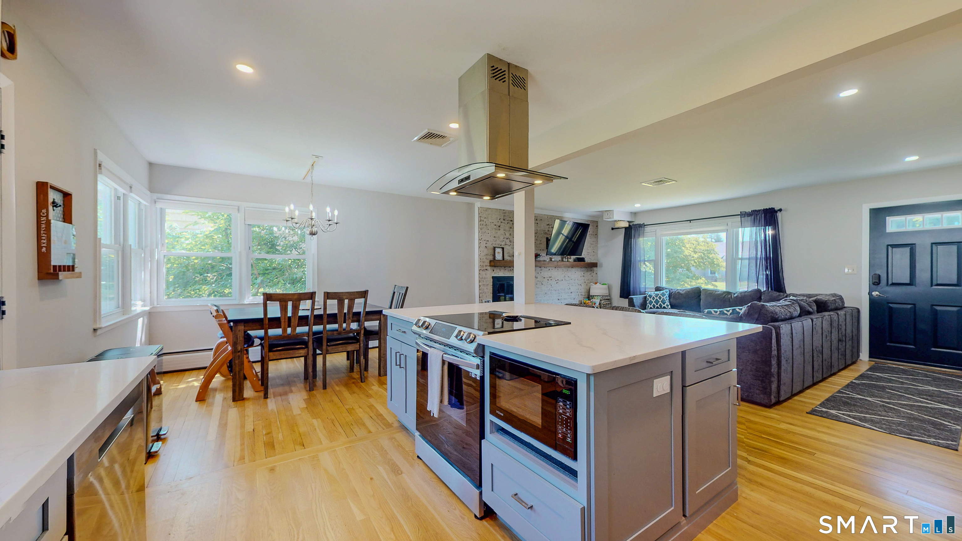 347 Edison Road Trumbull CT 06611