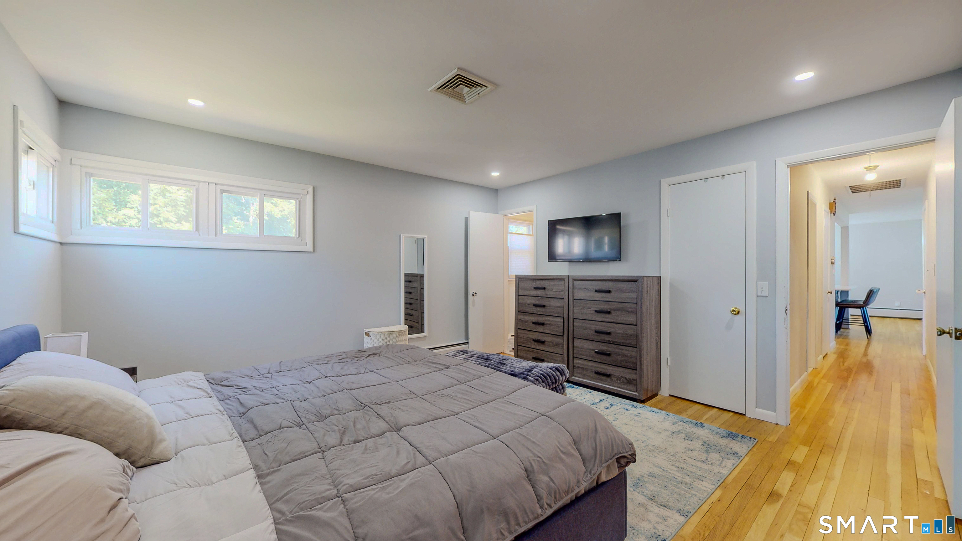 347 Edison Road Trumbull CT 06611