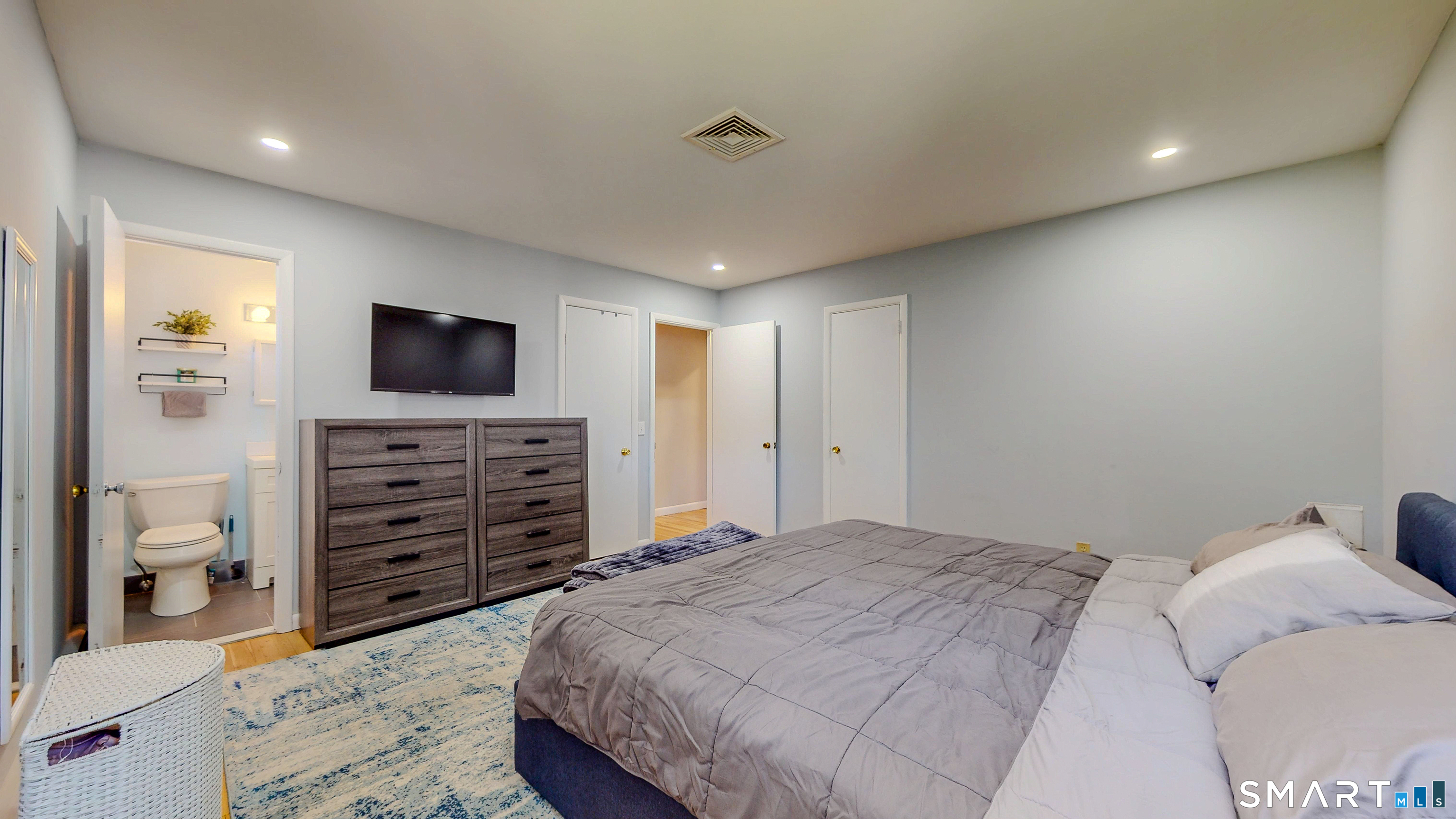 347 Edison Road Trumbull CT 06611