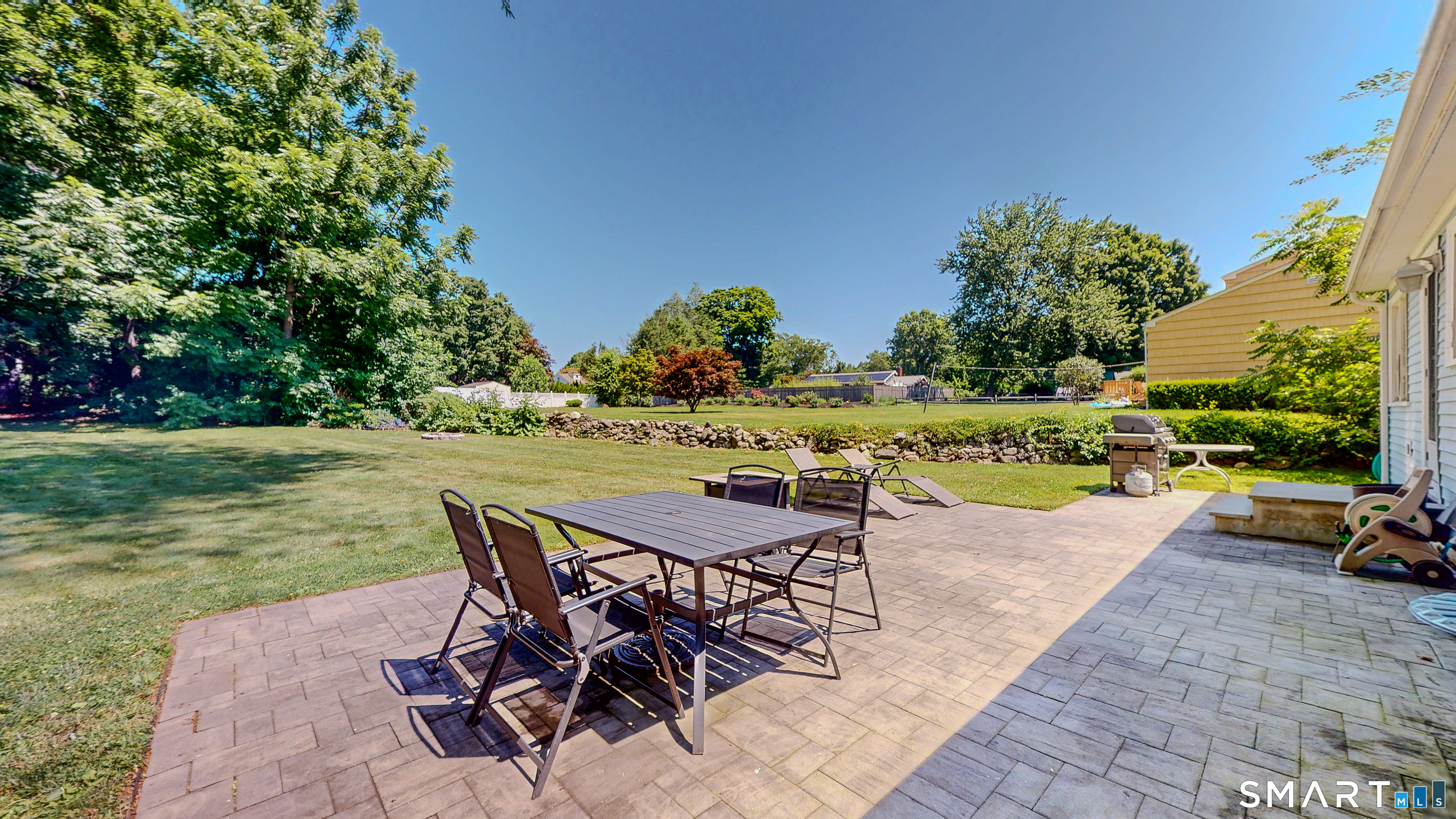 347 Edison Road Trumbull CT 06611
