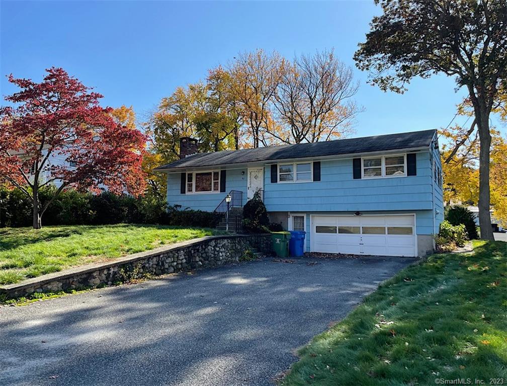 82 Glenstone Road Waterbury CT 06705