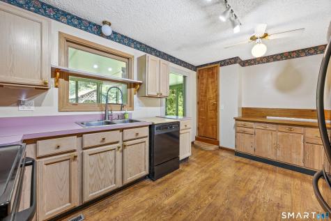 168 Rock Road Burlington CT 06013