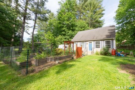 33 Hemlock Drive Woodstock CT 06282