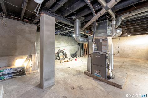 8 Howard Avenue Meriden CT 06450