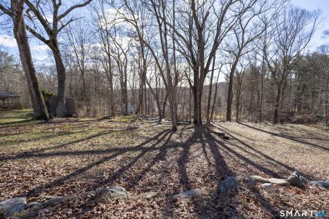 10 Cove Hill Road Essex CT 06426