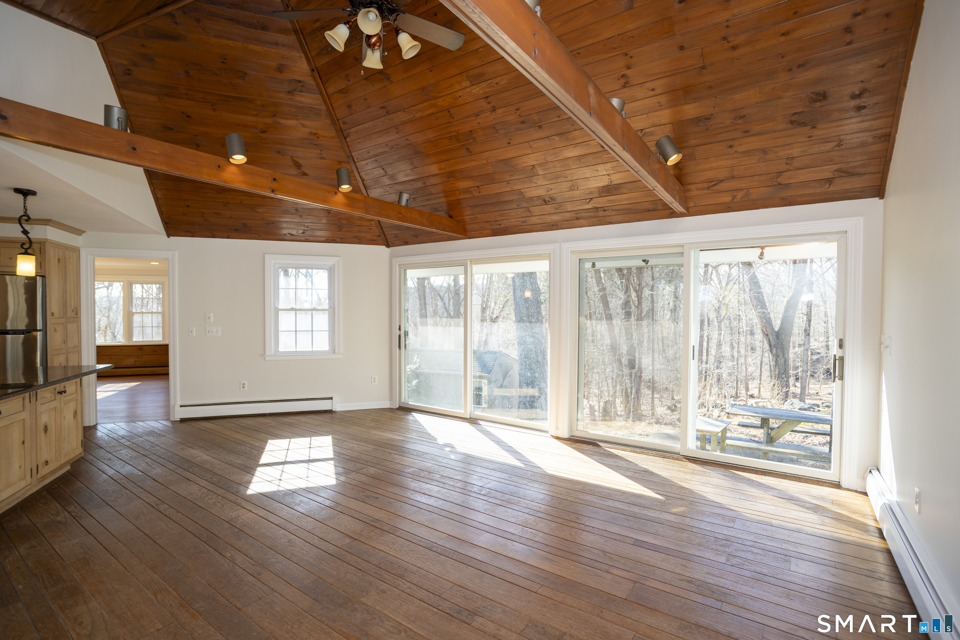 10 Cove Hill Road Essex CT 06426