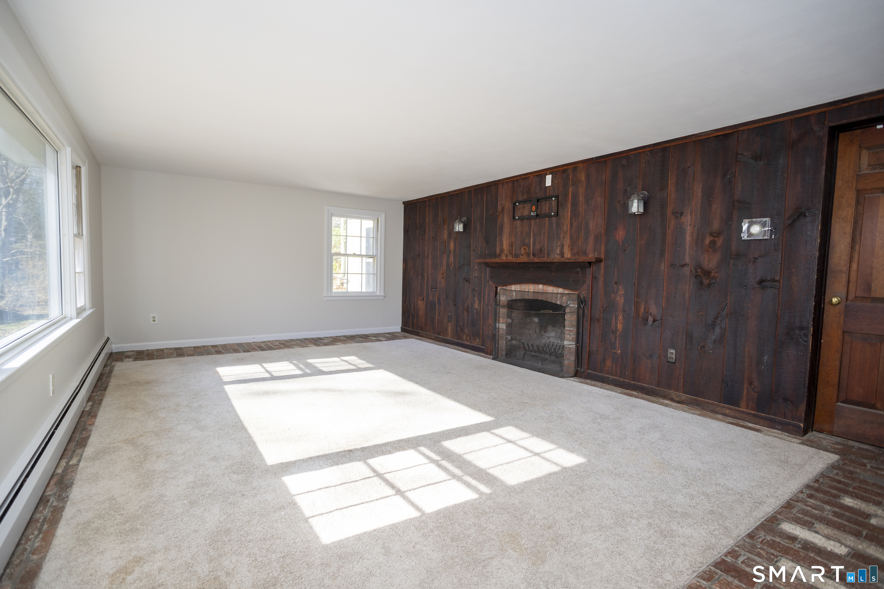 10 Cove Hill Road Essex CT 06426