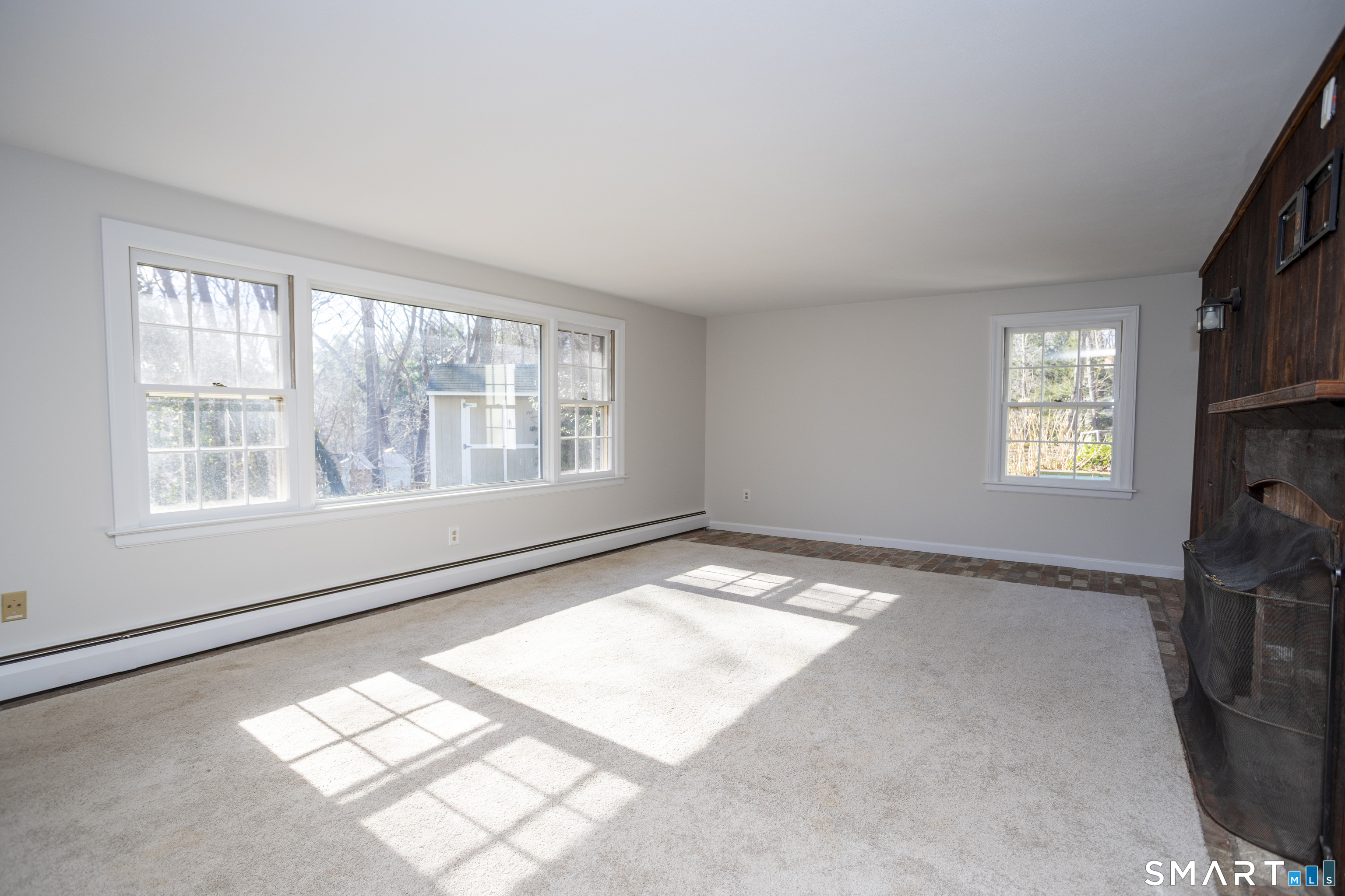 10 Cove Hill Road Essex CT 06426