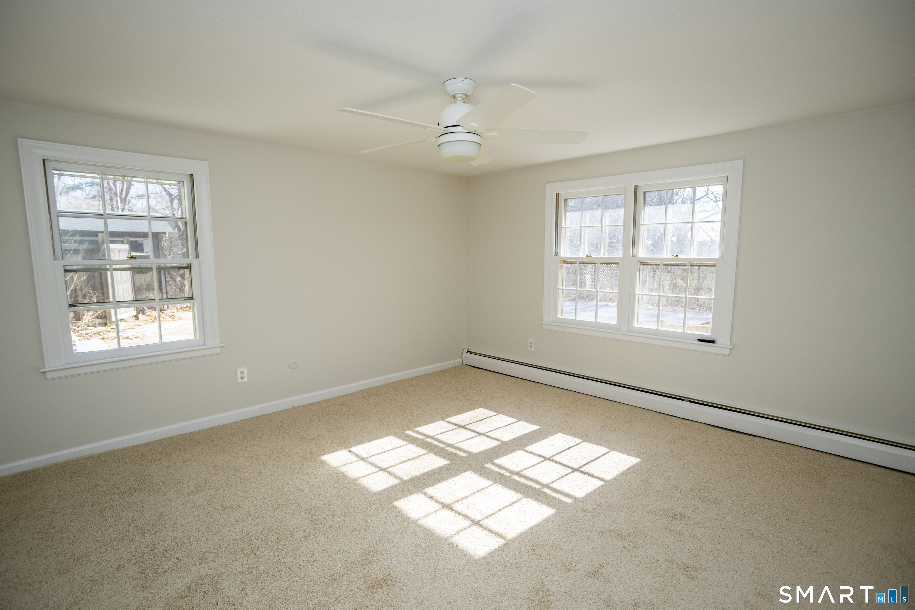 10 Cove Hill Road Essex CT 06426