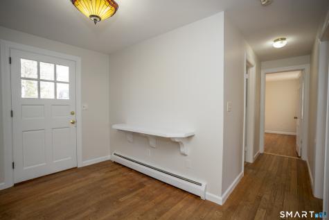 10 Cove Hill Road Essex CT 06426