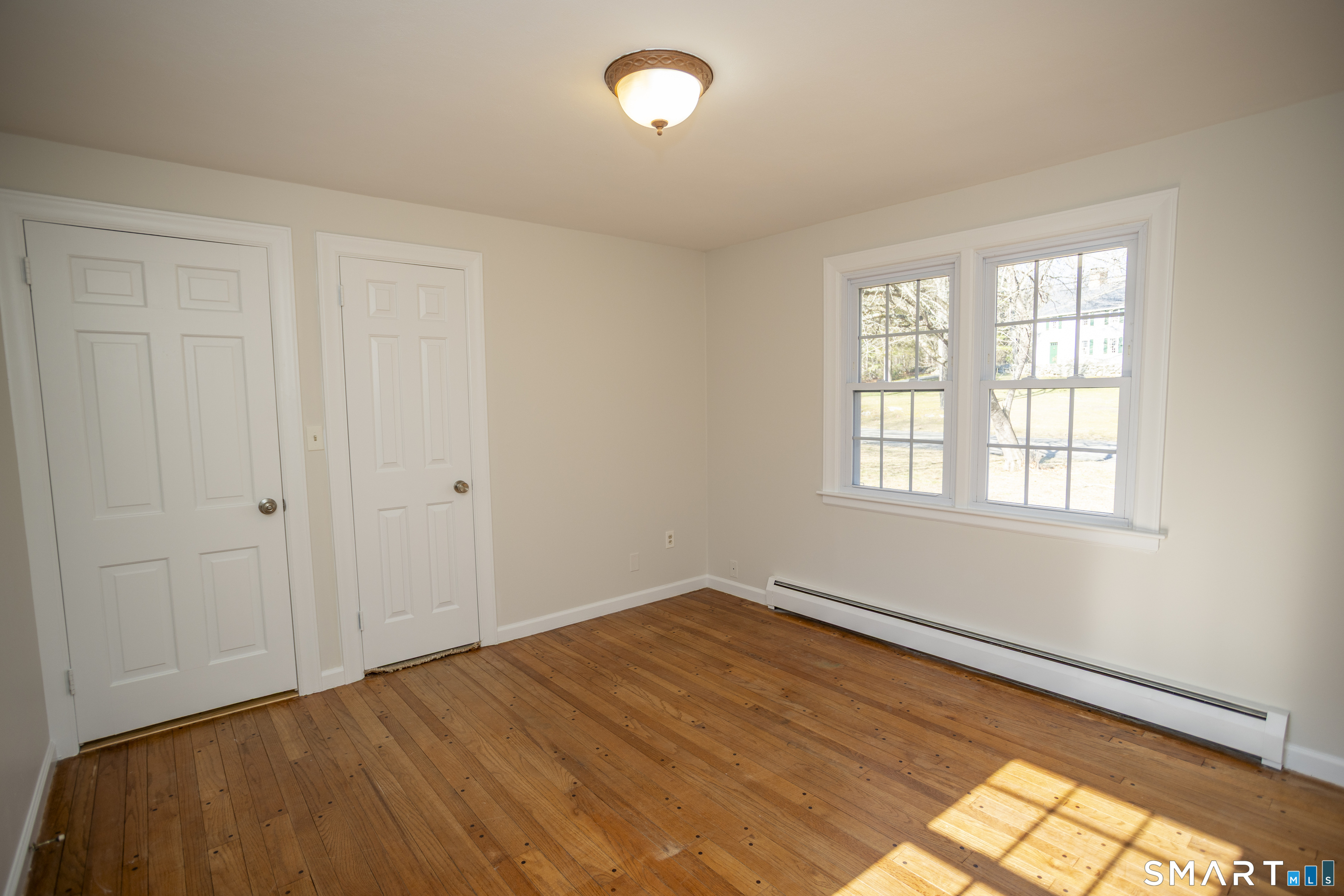 10 Cove Hill Road Essex CT 06426