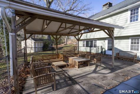 10 Cove Hill Road Essex CT 06426