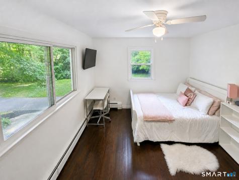 208 Strongtown Road Southbury CT 06488