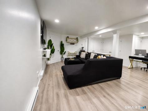 208 Strongtown Road Southbury CT 06488