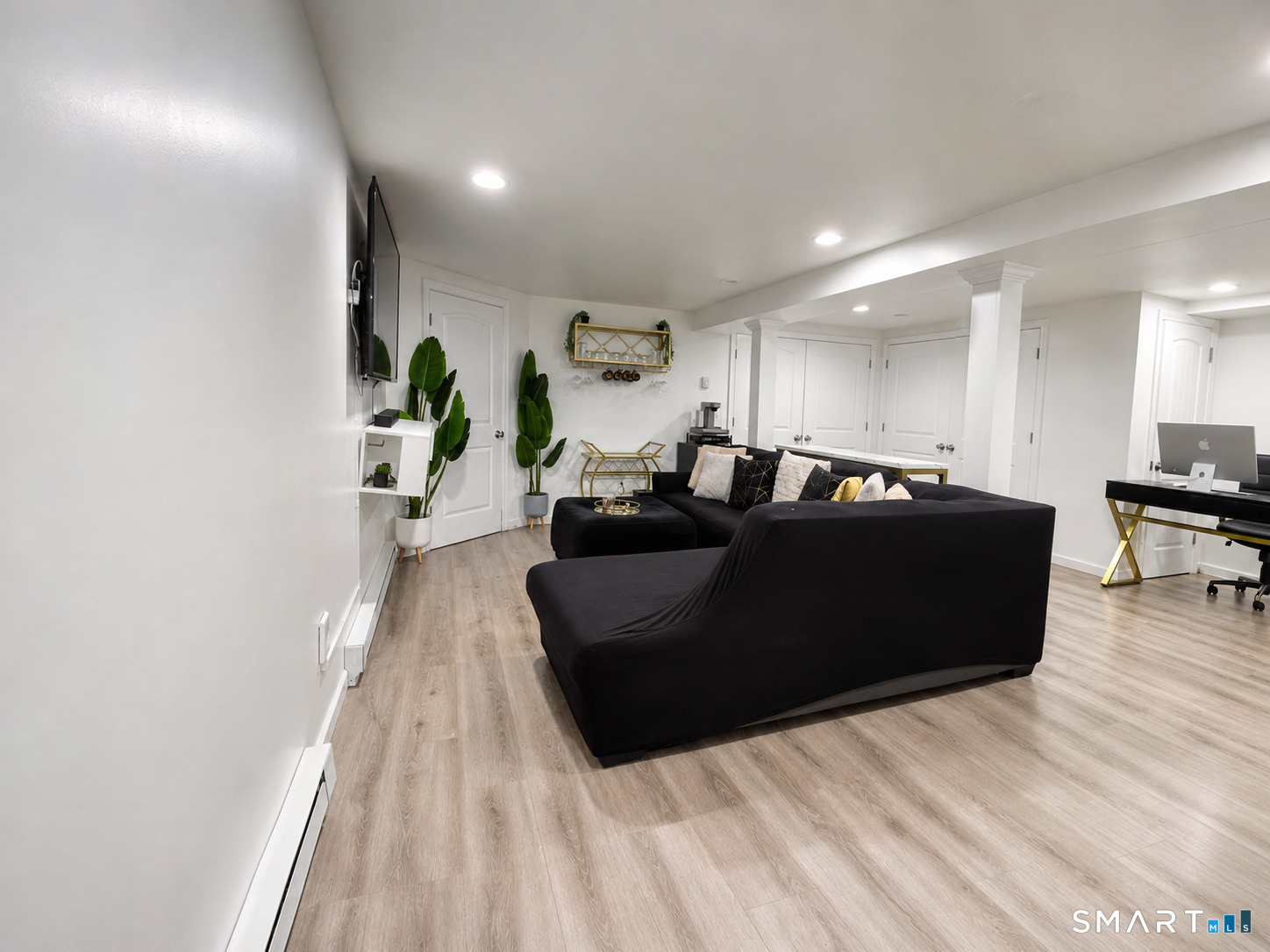 208 Strongtown Road Southbury CT 06488