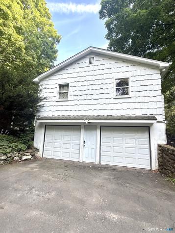 208 Strongtown Road Southbury CT 06488
