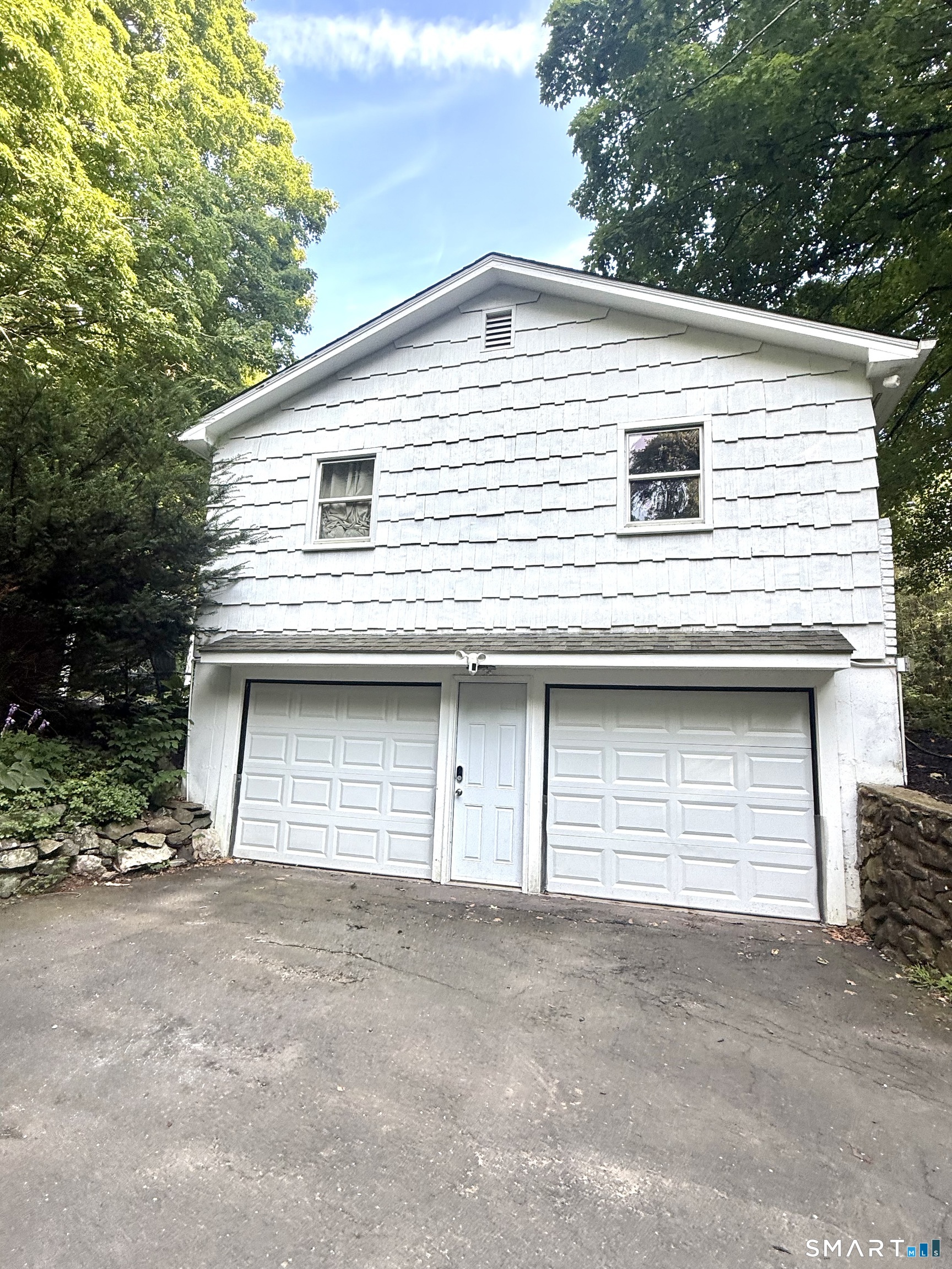 208 Strongtown Road Southbury CT 06488