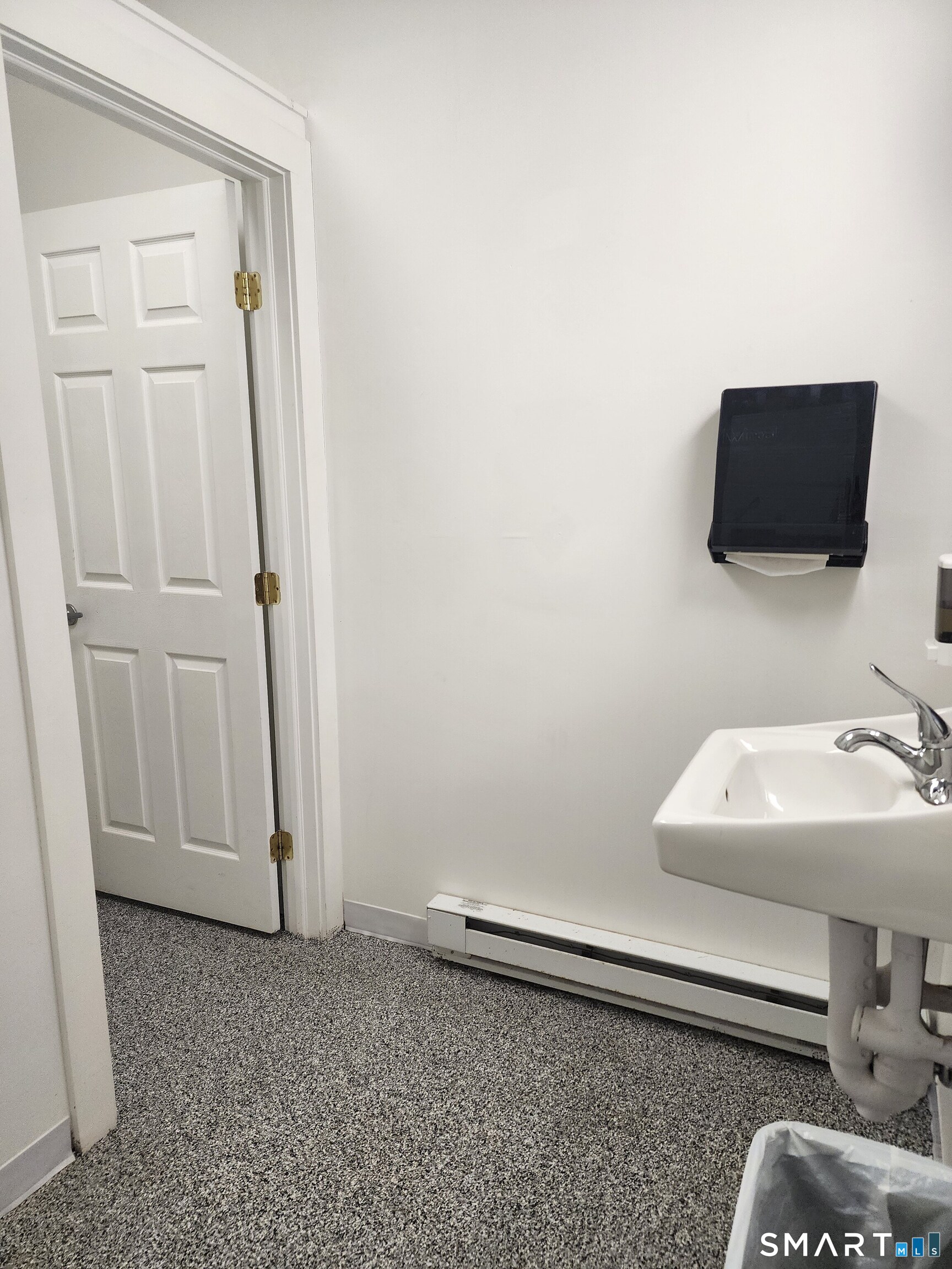 350 Hartford Pike Killingly CT 06241