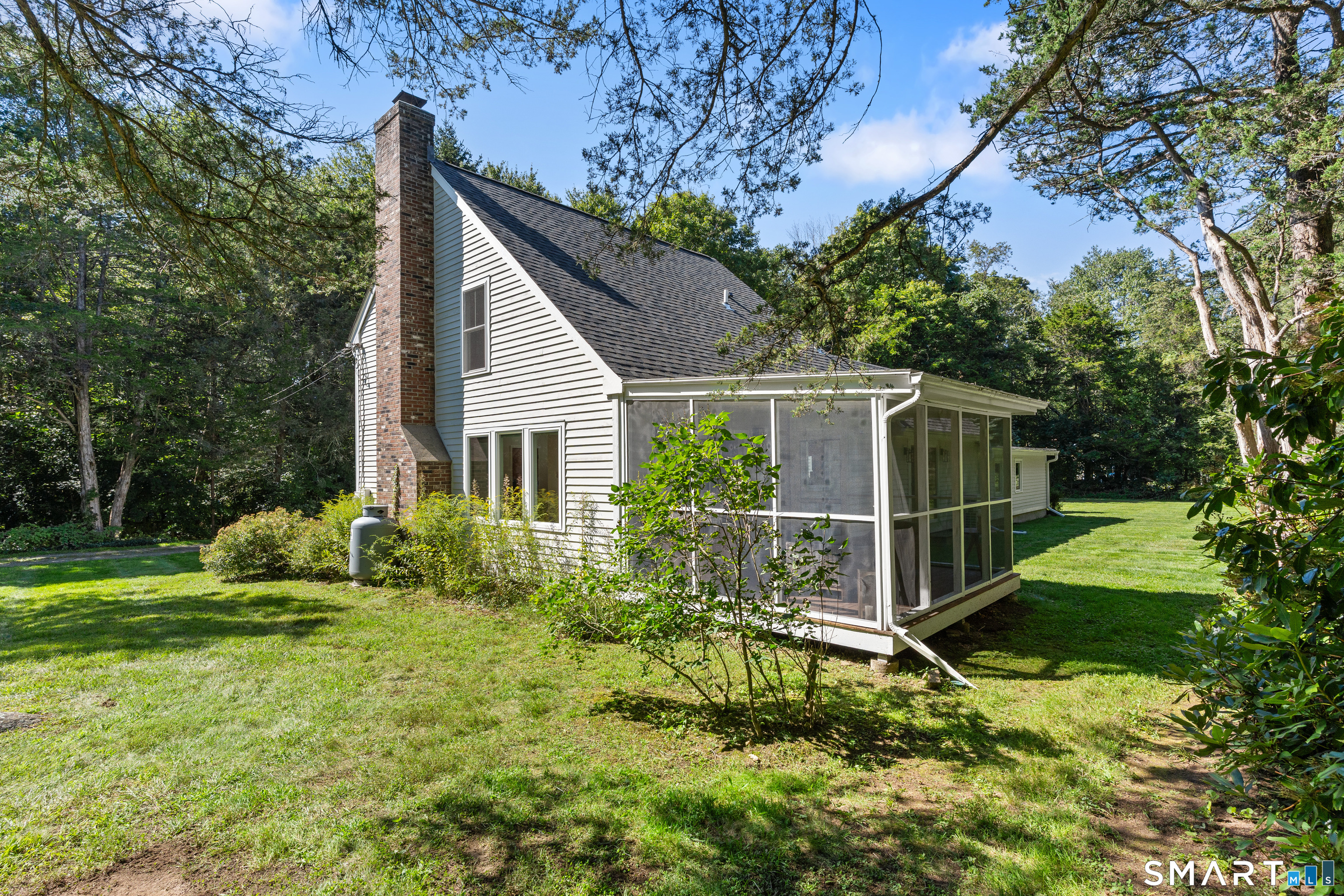 137 Flat Meadow Road Guilford CT 06437