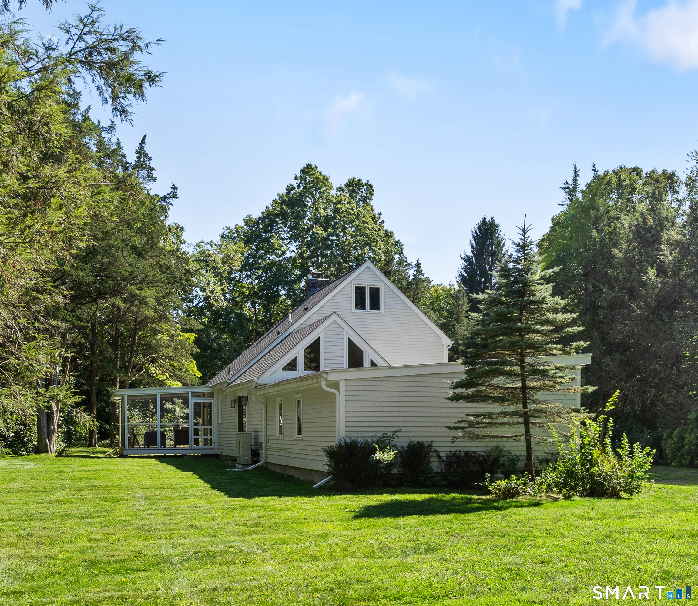 137 Flat Meadow Road Guilford CT 06437