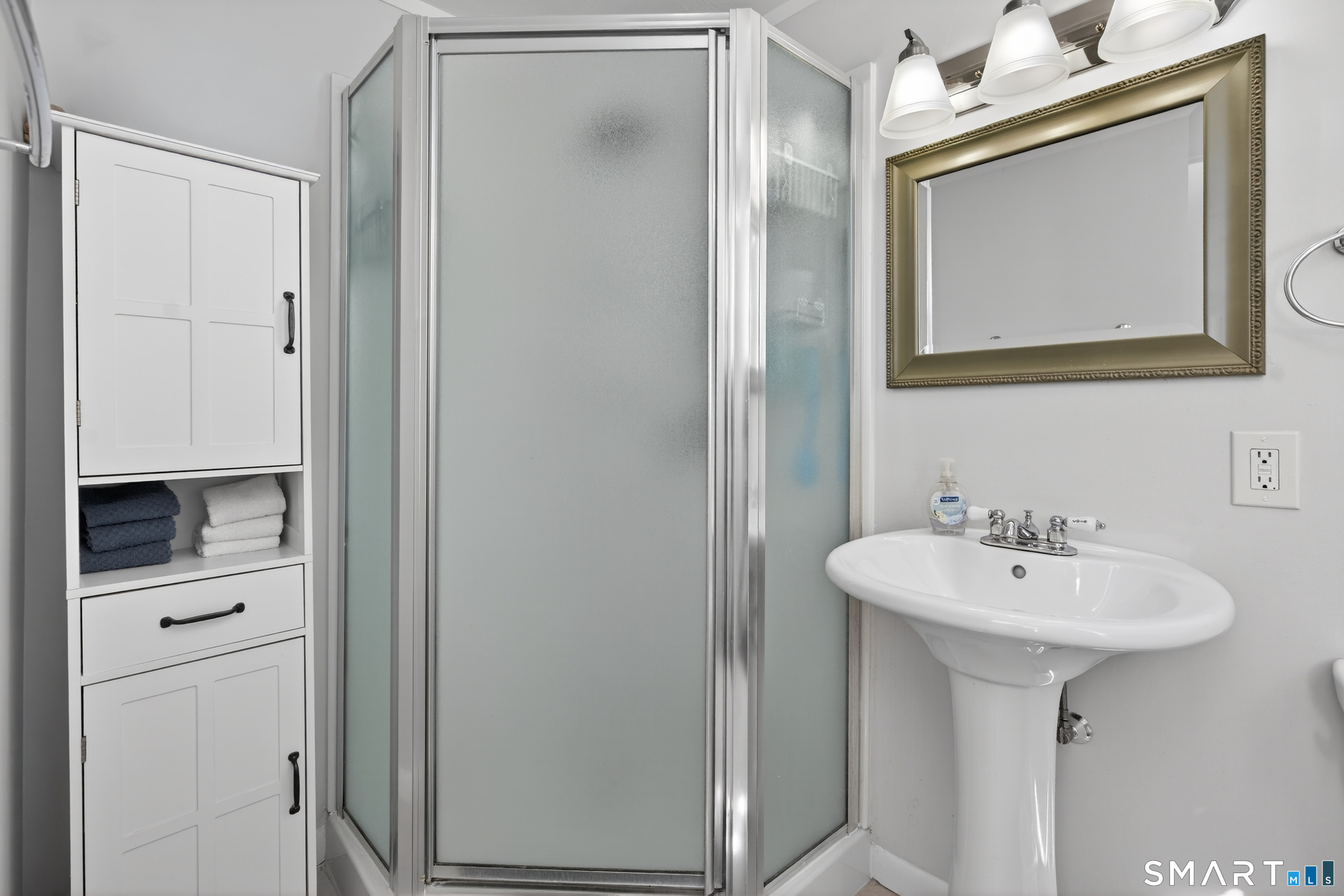 70 Bel Aire Drive Groton CT 06355