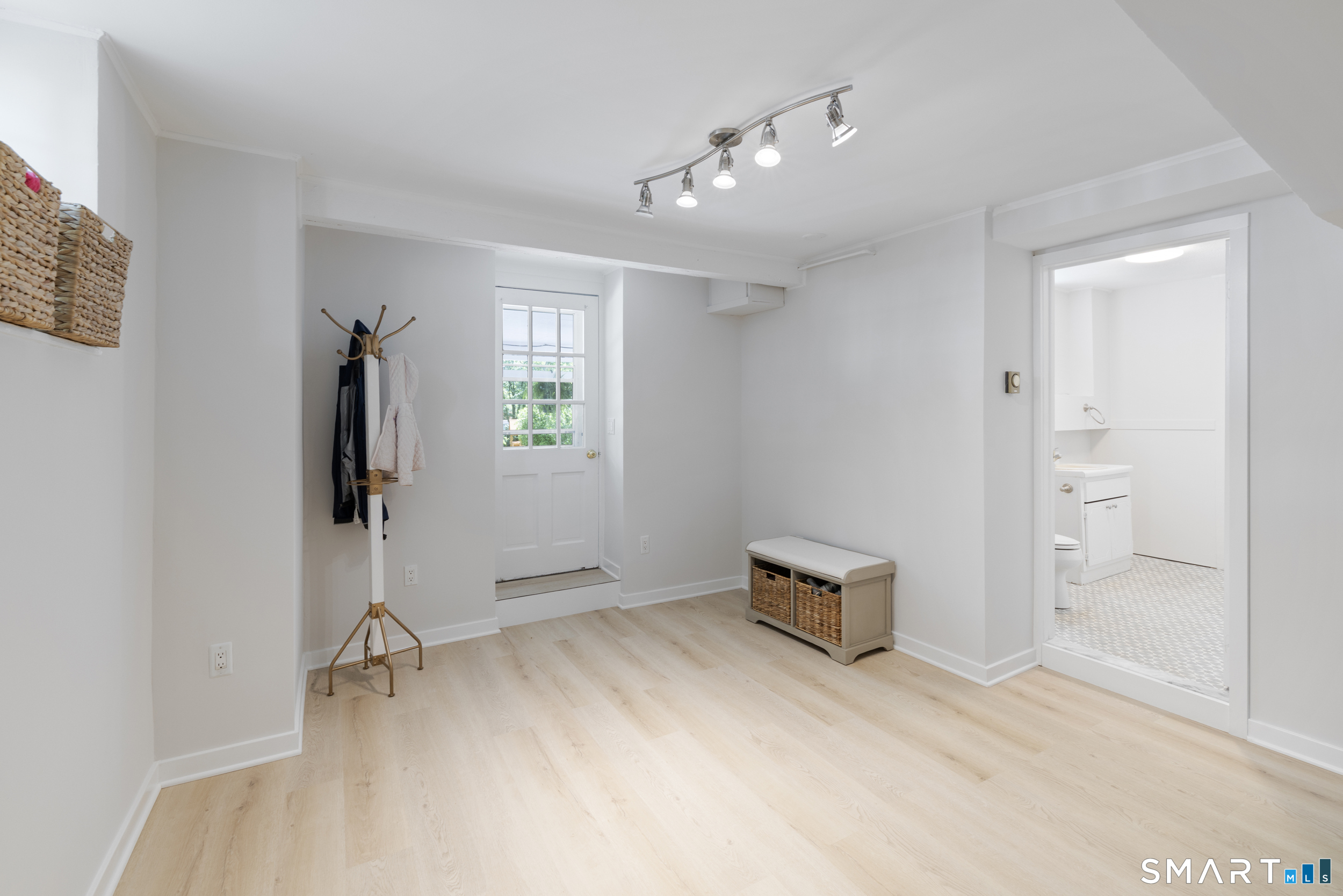 304 Main Street New Canaan CT 06840