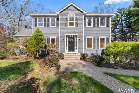 5 Beagle Trail Newtown CT 06482