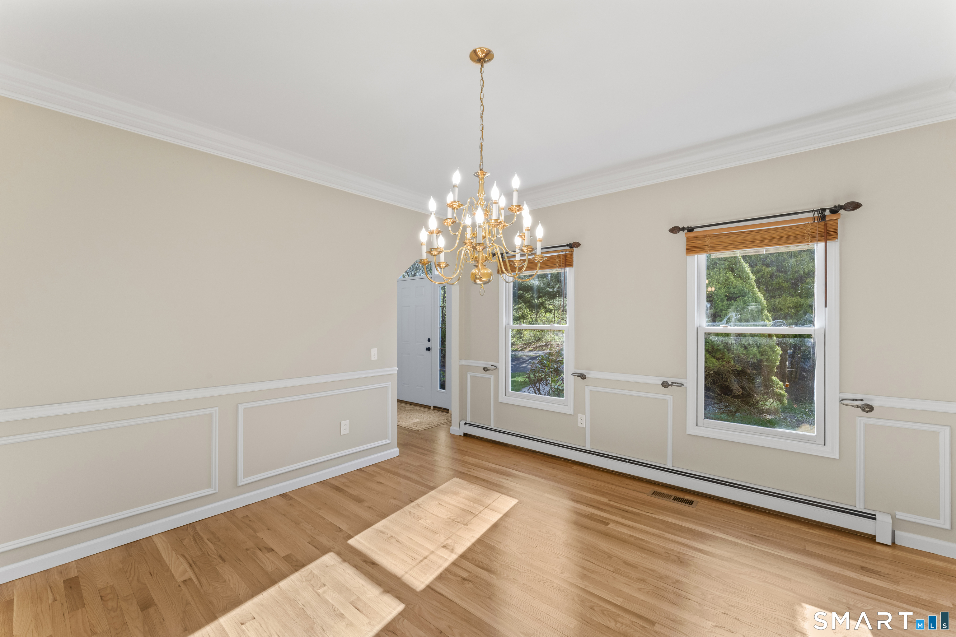 5 Beagle Trail Newtown CT 06482