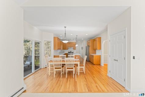 5 Beagle Trail Newtown CT 06482