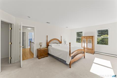 5 Beagle Trail Newtown CT 06482