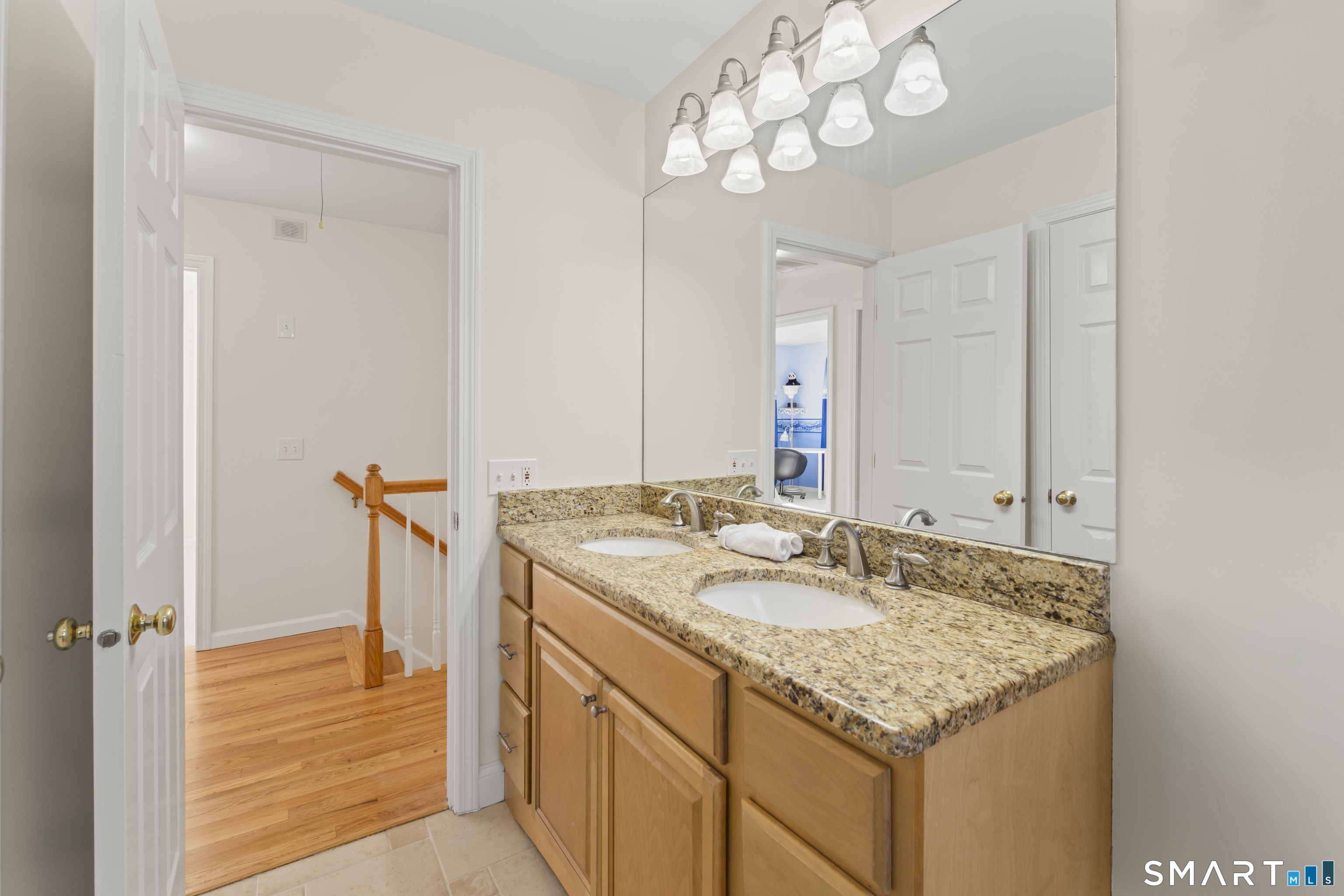 5 Beagle Trail Newtown CT 06482